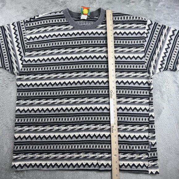 VTG Instinct Shirt Men XL AOP Aztec Diamond Stripe Surf Beach Skate USA Made Y2K - Picture 7 of 9